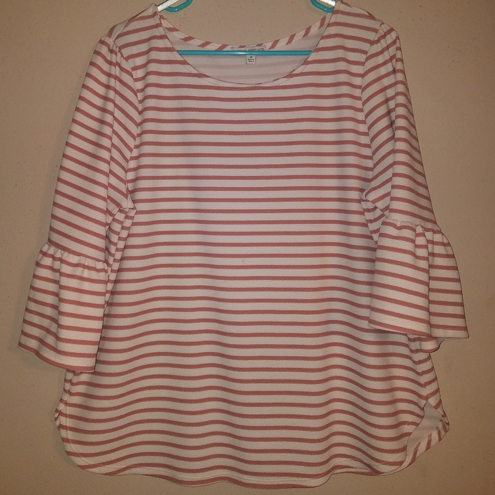 Size 1x - Pink/Blush Top